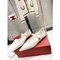 발렌티노 여성 로퍼