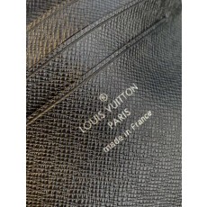 루이비통 CHRISTOPHER M69404