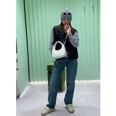 프라다 레더 호보백