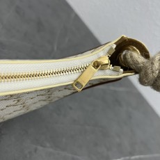 셀린느 크로스백