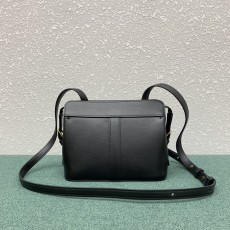 셀린느 크로스백