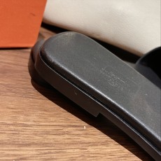 에르메스 슬리퍼