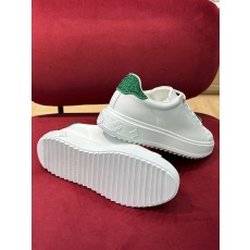 루이비통 여성 스니커즈