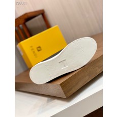 펜디 남성 스니커즈