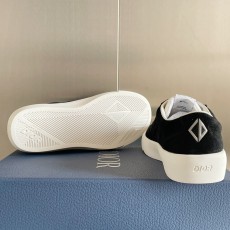 디올 남여공용 운동화