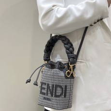 펜디 Mon Tresor 숄더백