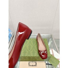 구찌 여성 로퍼