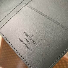 루이비통 브라짜 월릿 M69980