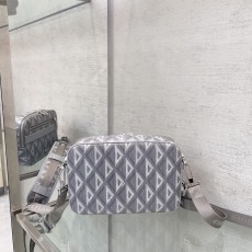 디올 SAFARI 숄더백