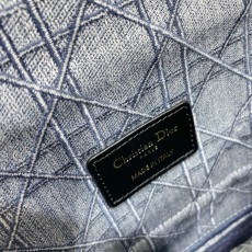 디올 CARO 숄더백