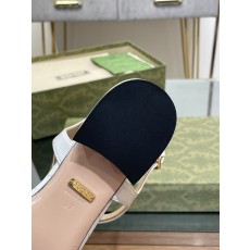 구찌 여성 샌들