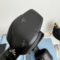 프라다 여성 슬리퍼