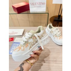 발렌티노 남여공용 운동화