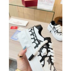 발렌티노 남여공용 운동화