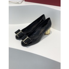 페레가모 여성 로퍼