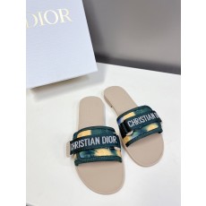 디올 여성 슬리퍼