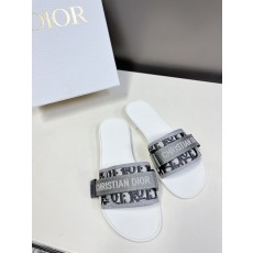 디올 여성 슬리퍼