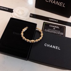 샤넬 팔찌