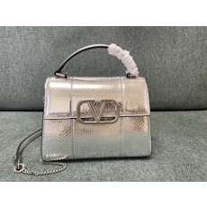 발렌티노 숄더백