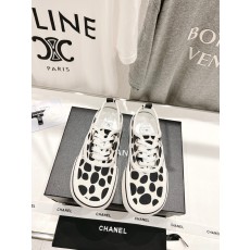 샤넬 여성 스니커즈