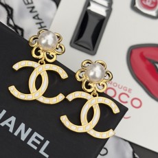 샤넬 귀걸이
