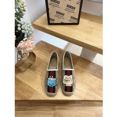 구찌 여성 로퍼