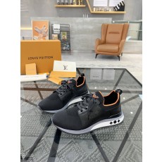 루이비통 남성 스니커즈