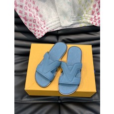 루이비통 남성 슬리퍼