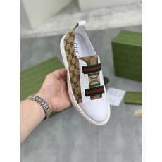 구찌 남성 스니커즈