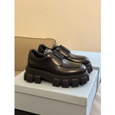 프라다 여성 로퍼