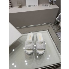 프라다 여성 슬리퍼
