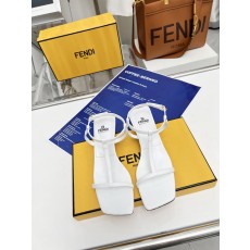 펜디 여성 샌들