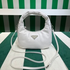 프라다 숄더백