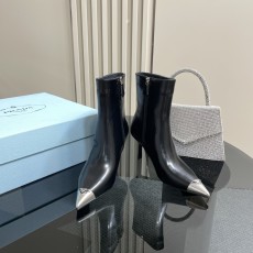 프라다 여성 워커