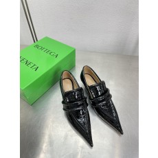 보테가 여성 로퍼