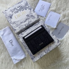 디올 카드홀더