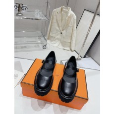 에르메스 여성 로퍼