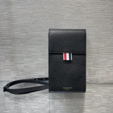 톰브라운 숄더백