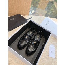 셀린느 여성 로퍼