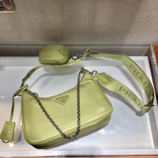 프라다 테수토 리나일론  멀티 호보백