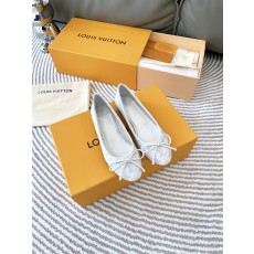 루이비통 여성 로퍼