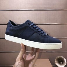 버버리 남성 스니커즈