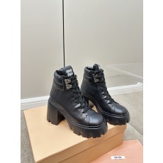 미우미우 신상 워커