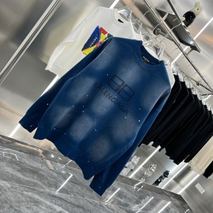 발렌시아가 맨투맨 남녀공용 2가지 색상