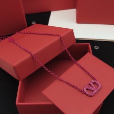 발렌티노 목걸이