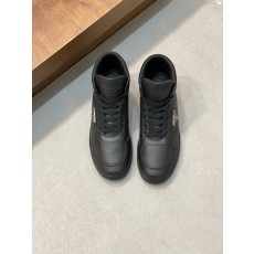 프라다 남성 운동화