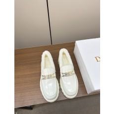 디올 여성 로퍼