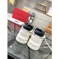 발렌티노 스니커즈 남성