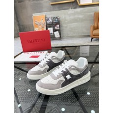 발렌티노 스니커즈 남성