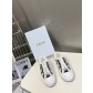 디올 여성 스니커즈